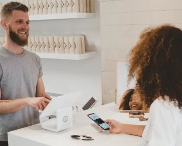 Bästa kundtjänstfärdigheter: Exempel på ditt CV