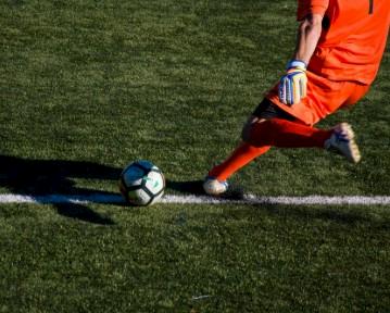 Exempel på fotbolls-CV, mall och skrivguide [2025]